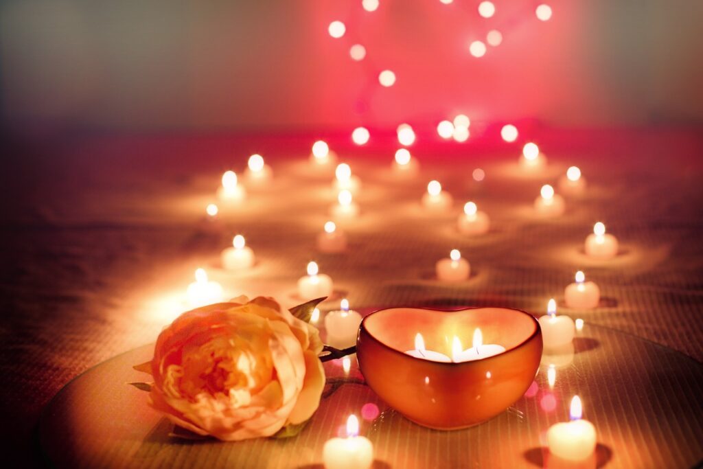 candles, rose, valentine-2000135.jpg